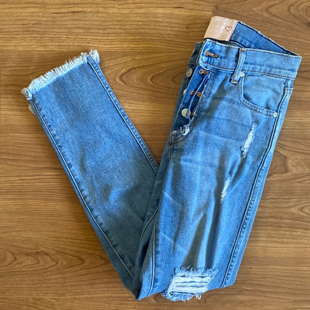 REVICE | distressed denim